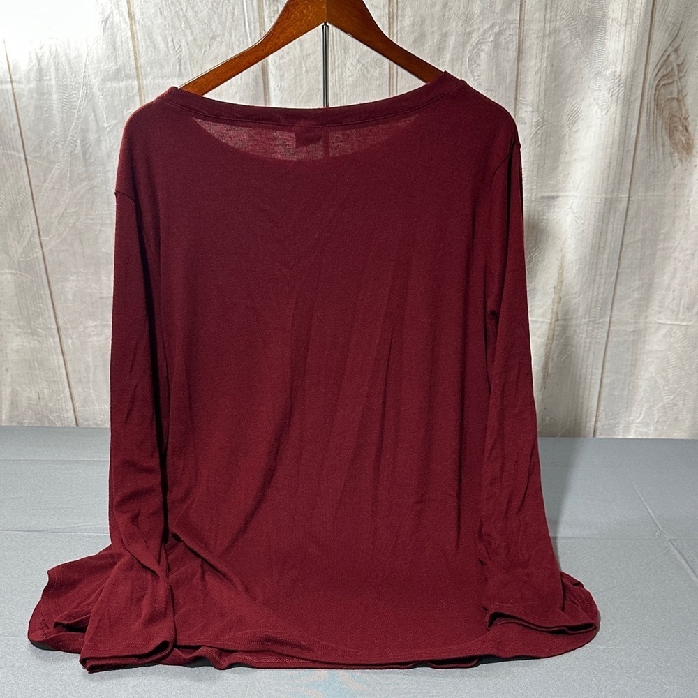 Xieerduo Elegant Burgundy Women's Top - Picture 3 of 5